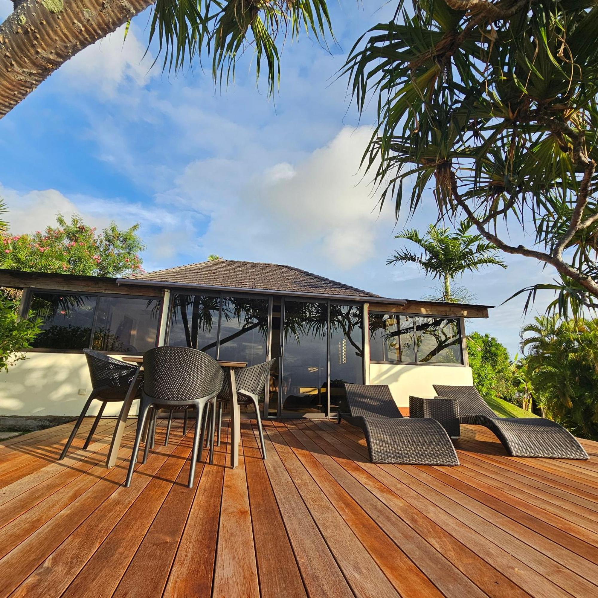 Jolie Maison Vue Ocean Et Moorea Punaauia  Exterior foto